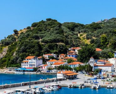 loutraki best hotels